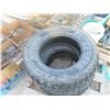 Image 2 : 2 Tires LT285/65R 18 Comforser 