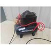 Image 1 : MasterCraft 1/3hp 2 Gal. Air Compressor 