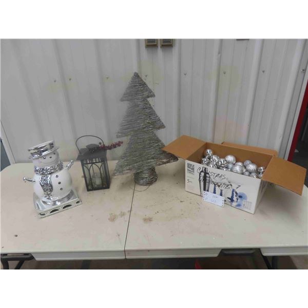 Christmas Ornaments, Candle Display 