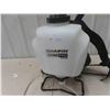 Image 2 : Chapin 15 Litre Back Pack Sprayer 