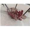 Image 6 : 3 Stands (2 Roller) 2 Ladder Jacks 