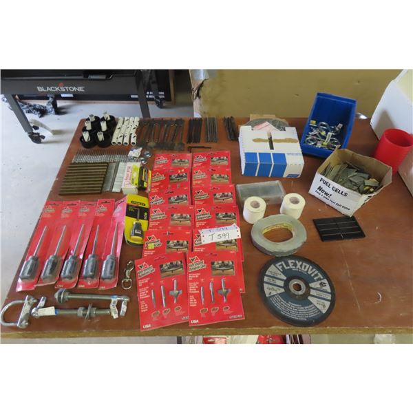New Hole Saws, Spade Bits, Scratch Awls, Router Bits, Sanding Disc's