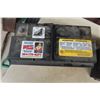 Image 4 : 2 Top Post Batteries