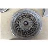 Image 2 : 4 Buick 15 3/4'' Hub Caps