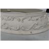 Image 4 : Oval Shaped Ceiling Medallion