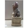Image 3 : Yard Ornament Lion 25'' Tall