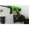 Image 3 : Garden Hose, Cordless 24V Power washer with 3 batteries