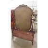 Image 8 : Antique Dresser 30"x48"x20"