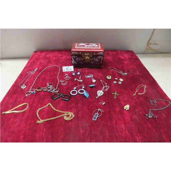 Jewelry Box with Fashion Rings, Necklaces & Earrings 
