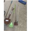 Image 2 : 6x Hand Yard Tools, Rake, Shovels, Auger +