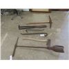 Image 1 : 6x Hand Tools, Post Hole Digger, Axe, 2 Wrecking Bars, Pliers, Snips 