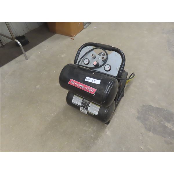 MotoMaster 13Amp 2 1/2 Gallon Air Compressor 