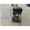 Image 4 : MotoMaster 13Amp 2 1/2 Gallon Air Compressor 
