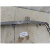 Image 3 : Chrysler Chrome Grill with Hood Ornament 