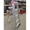 Image 1 : Aluminum Step Ladder 5'