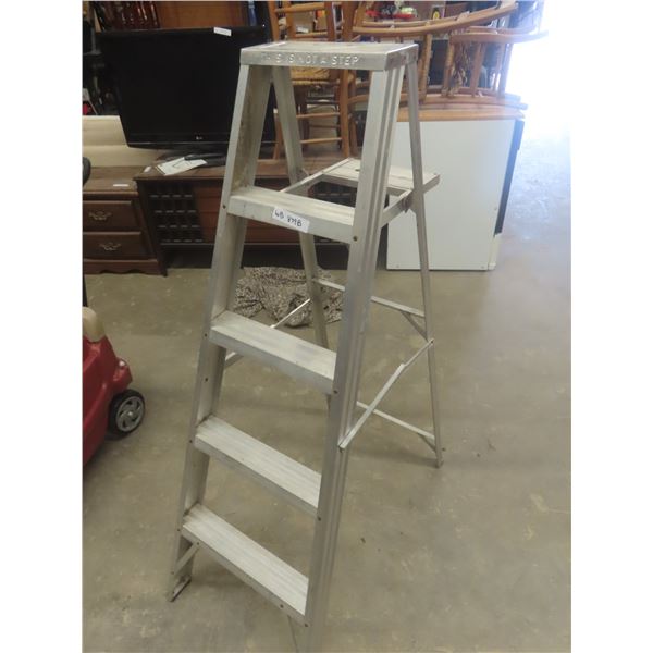 Aluminum Step Ladder 5'