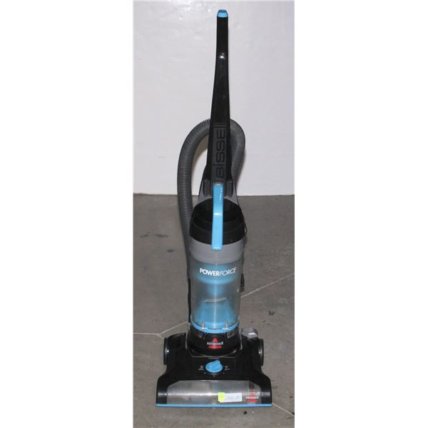 BISSELL POWERFORCE UPRIGHT VACUUM