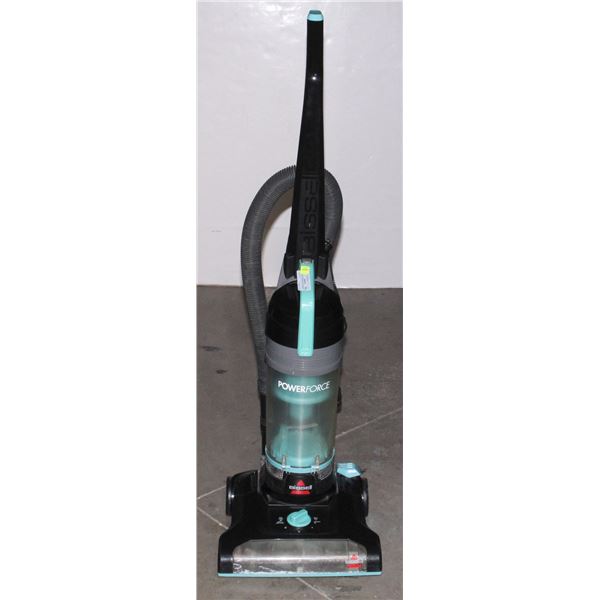 BISSELL POWERFORCE UPRIGHT VACUUM