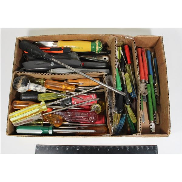FLAT OF HAND TOOLS, SCREWDRIVERS,