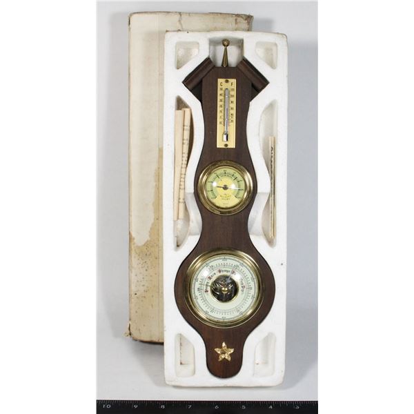 VINTAGE BAROMETER IN ORIGINAL PACKAGING