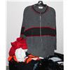 Image 5 : MENS MASSIVE SIZE LARGE CLOTHING LOT INCLUDING