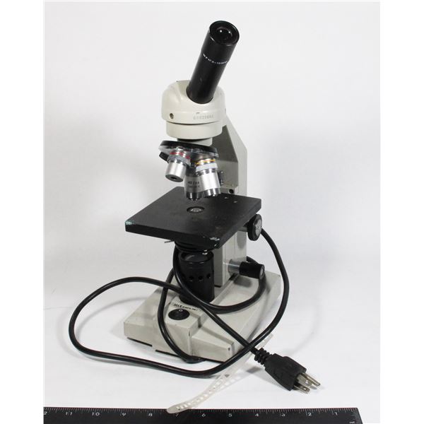 NORTHWEST COMPOUND MICROPSCOPE TESTED