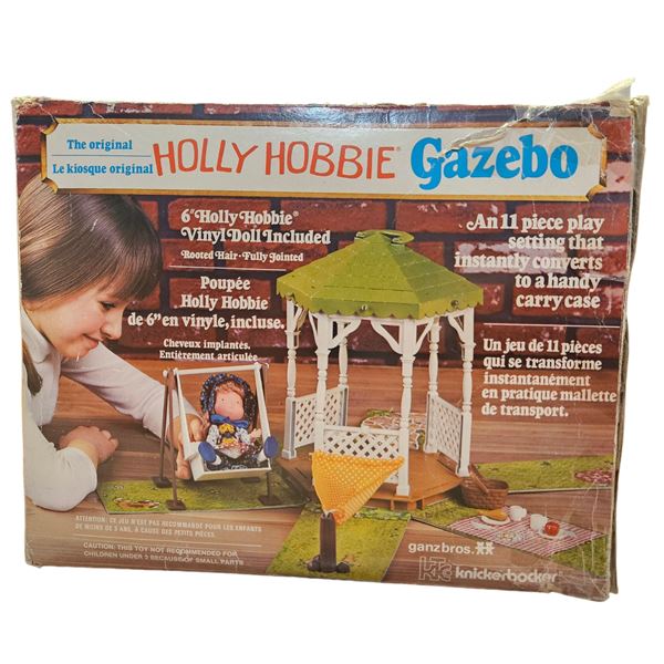 VINTAGE HOLLY HOBBIE GAZEBO PLUS EXTRAS