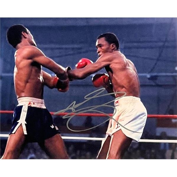 Boxer Sugar Ray Leonard Signed Photo