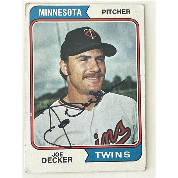 Minnesota Twins Joe Decker signed 1974 Topps #469  trading card