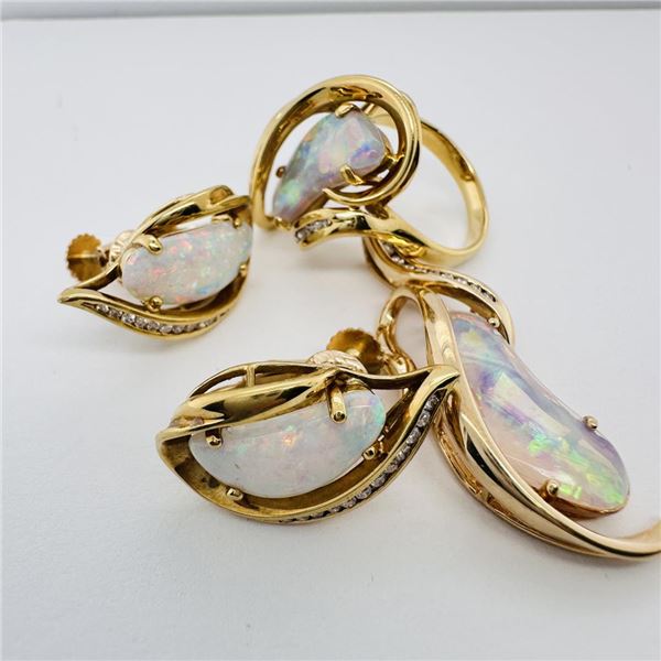 18KT Yellow Gold Opal and Diamond Jewelry Suite