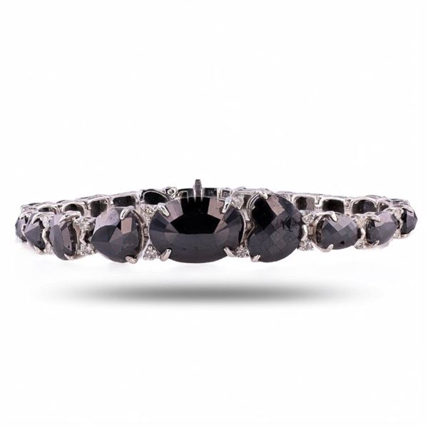 36.00 ctw Fancy Black Diamond Platinum Bracelet (36.96 ctw Diamonds)