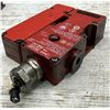 Image 3 : Lot of (12) Idec #HS1C Safety Door Lock Switches