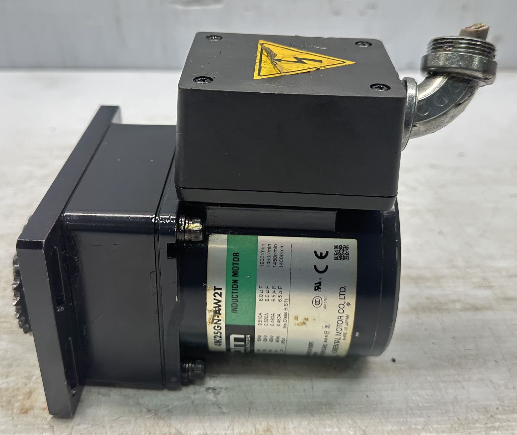Oriental Motor #4IK25GN-AW2T Induction Motor w/4GN3S Gear Head