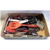 Image 1 : FLAT OF KITCHEN UTENSILS