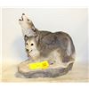 Image 1 : LARGE WOLF PAIR ANIMAL CLASSIC COLLECTION