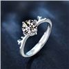 Image 2 : 1 CT CERTIFIED ROUND BRILLIANT MOISSANITE 925S