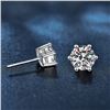 Image 2 : 4 CT GRA CERTIFIED 6-CLAWED STYLE ROUND BRILLIANT