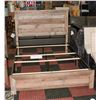 Image 2 : NEW ASSEMBLED "HICKORY" QUEEN BEDROOM SUITE