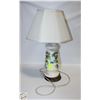 Image 1 : VINTAGE LAMP