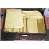 Image 1 : COLLAPSIBLE CRATE WITH BUBBLE WRAP MAILERS