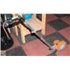 Image 1 : BLACK AND DECKER LAWN EDGER - CORDED