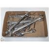 Image 1 : LOT OF VARIOUS SIZE COMBINATION WRENCHS