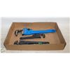 Image 1 : LOT OF PIPE WRENCHES