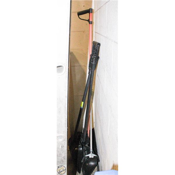 LOT OF PLASTIC RAKE AND SHOVELS AND GRABBING TOOL