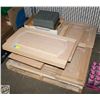 Image 1 : ONE PALLET OF CABINET DOORS