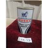 Image 1 : Husky Motor Oil Quart Can with Product 