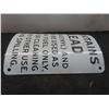 Image 5 : Porcelain Sign off a Bowser 8 3/16'' x 7 1/4'' 