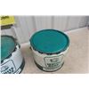 Image 5 : (2) White Rose Pails: Pressure Gun Grease 25lbs, Durmax A1 25lbs 