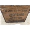 Image 4 : Imperial Oil Thresher Hard Oil Crate 8'' x 9'' x 9 1/2'' 