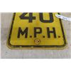 Image 3 : 40 MPH Heavy Metal Embossed Traffic Sign 12'' x 13'' 